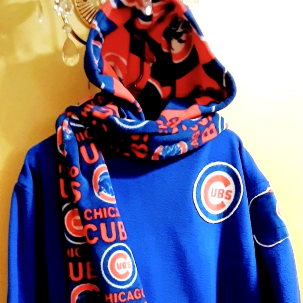 NWOT HANDMADE PULLOVER FLEECE HOODIE W/MATCHING SCARF UNISEX- SOX LOGO BLUE XL